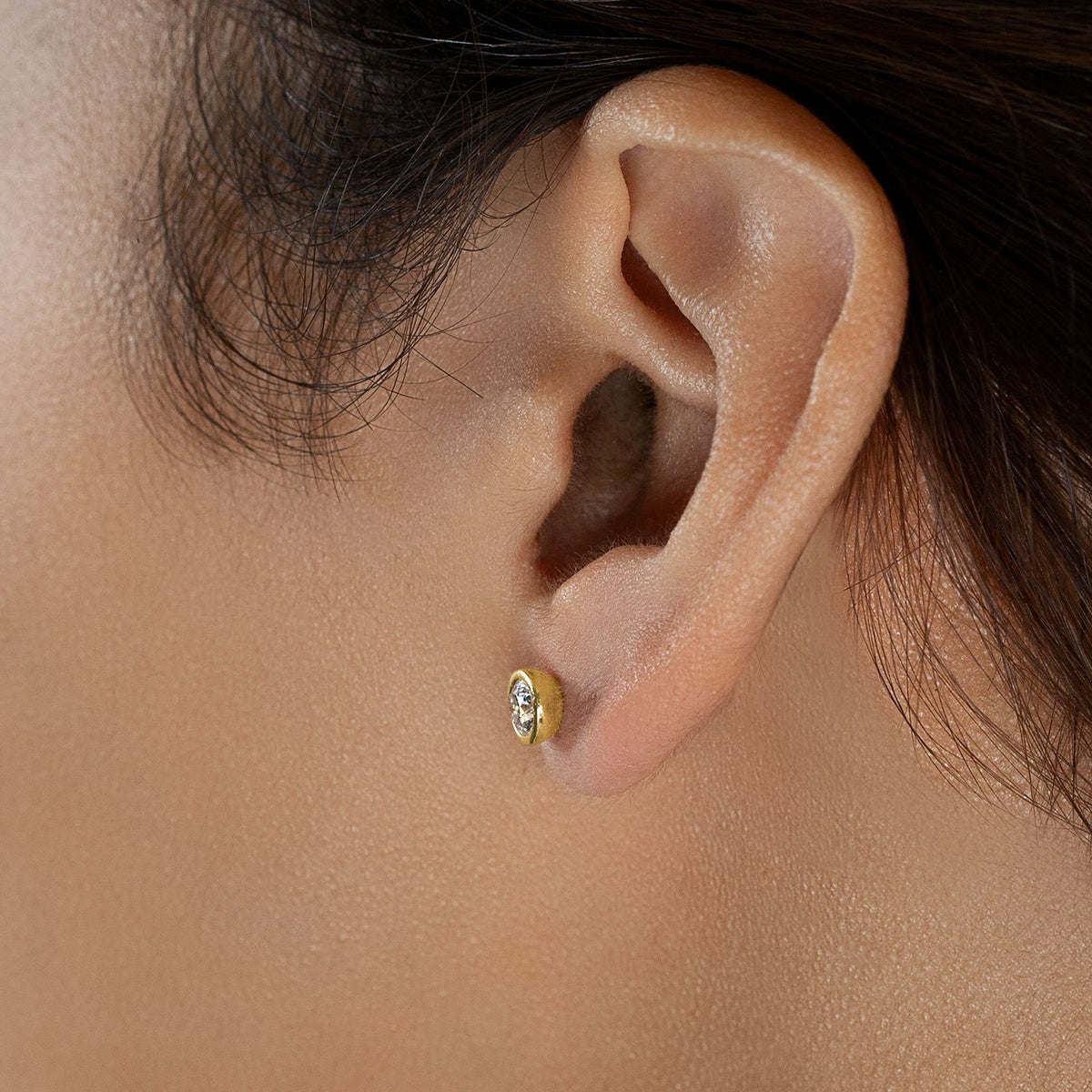 4mm Bezel Stud Earrings